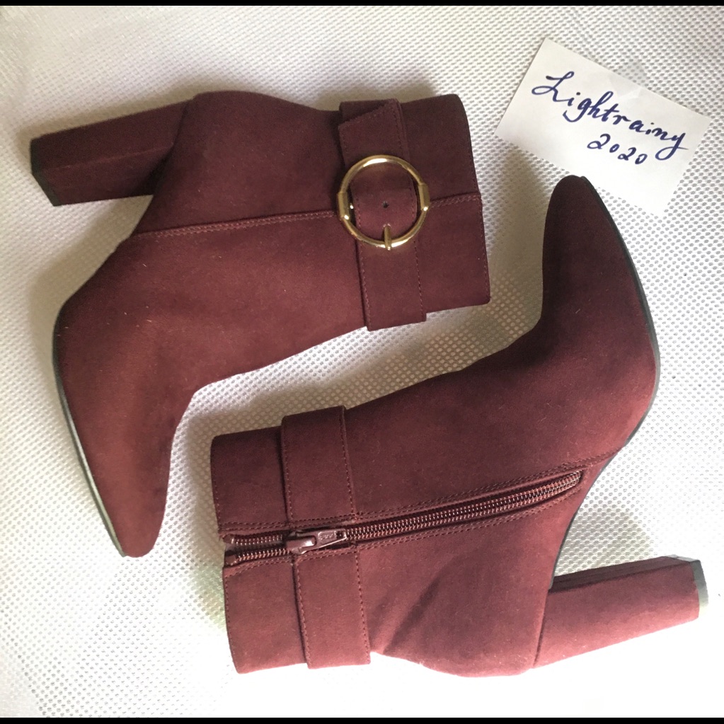 Brand New Jones New York Signature Boots